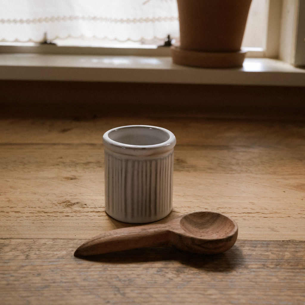 Acacia Wood Small Scoop