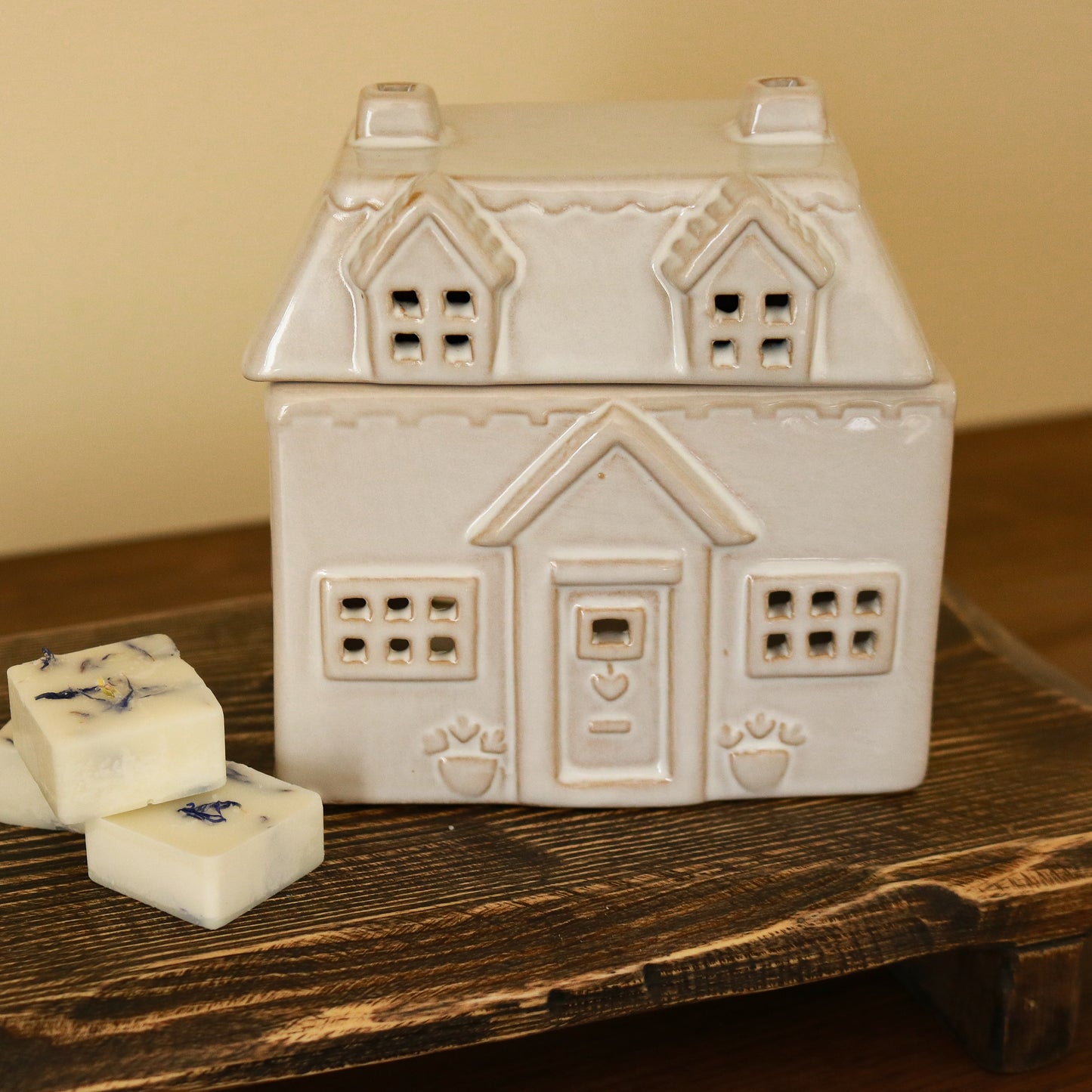 Ceramic House Wax Melt Burner