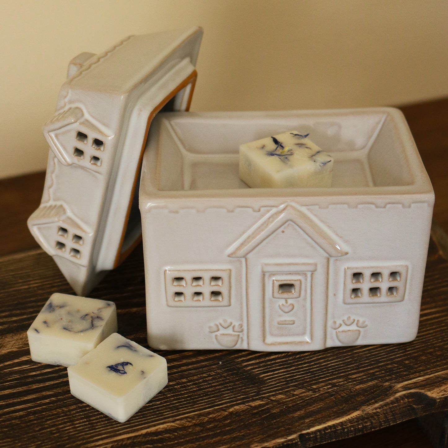 Ceramic House Wax Melt Burner