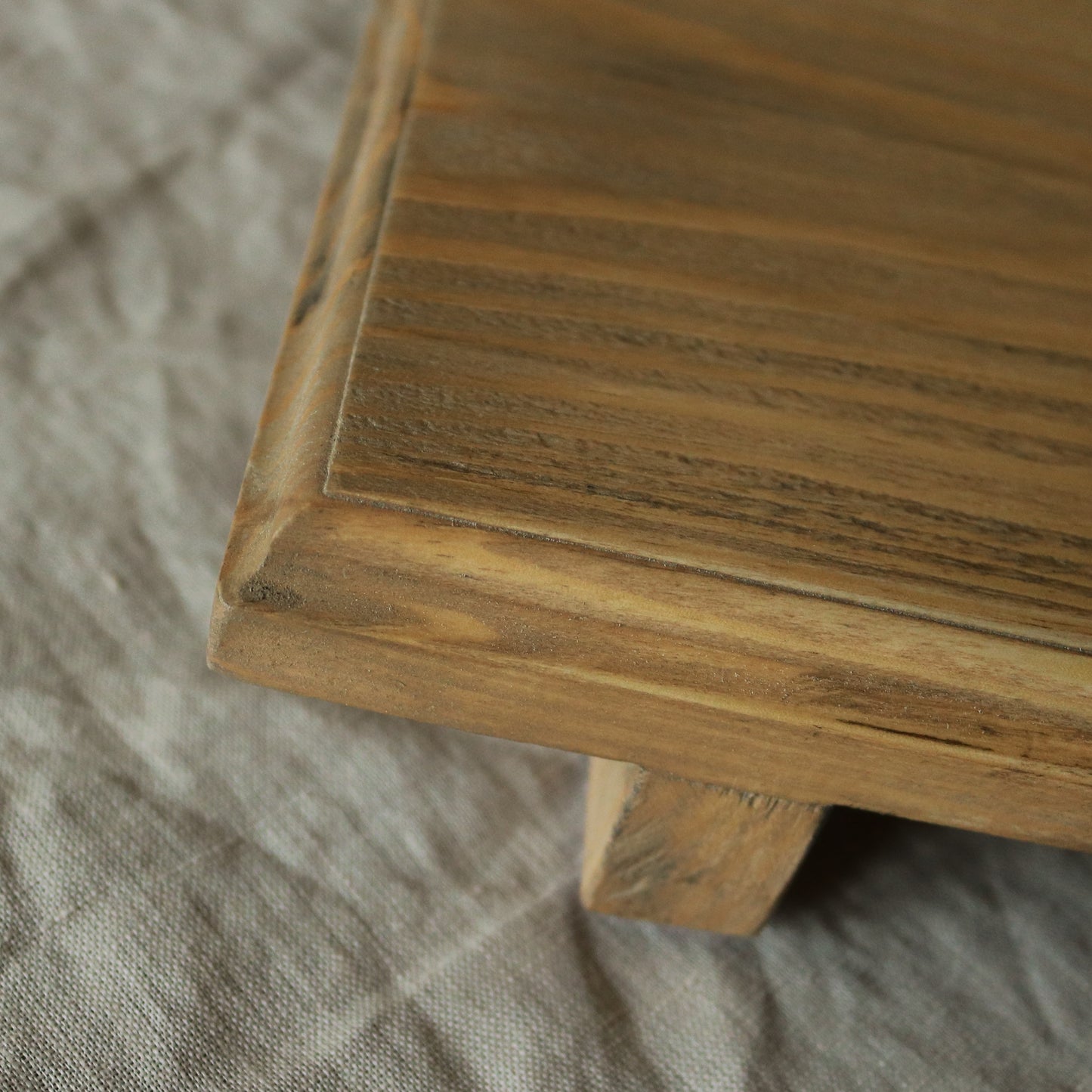 Country classic Rustic Riser