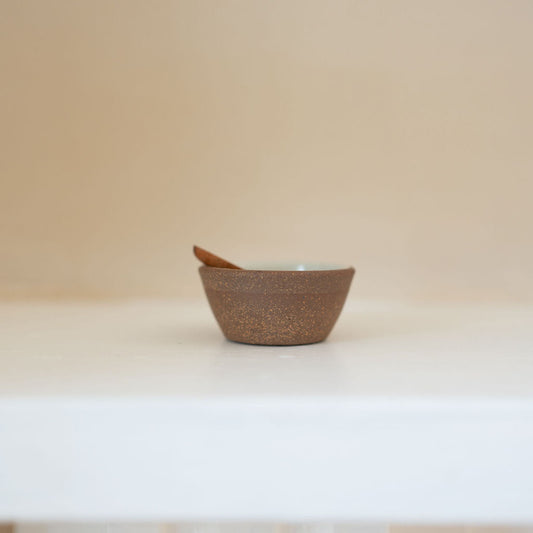 Stoneware Pinch Pot with Spoon - Milk white